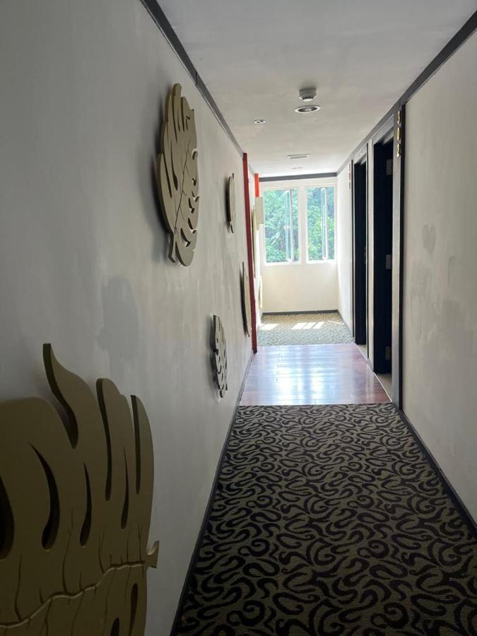 One Enigma Hotel Куала Лумпур Екстериор снимка