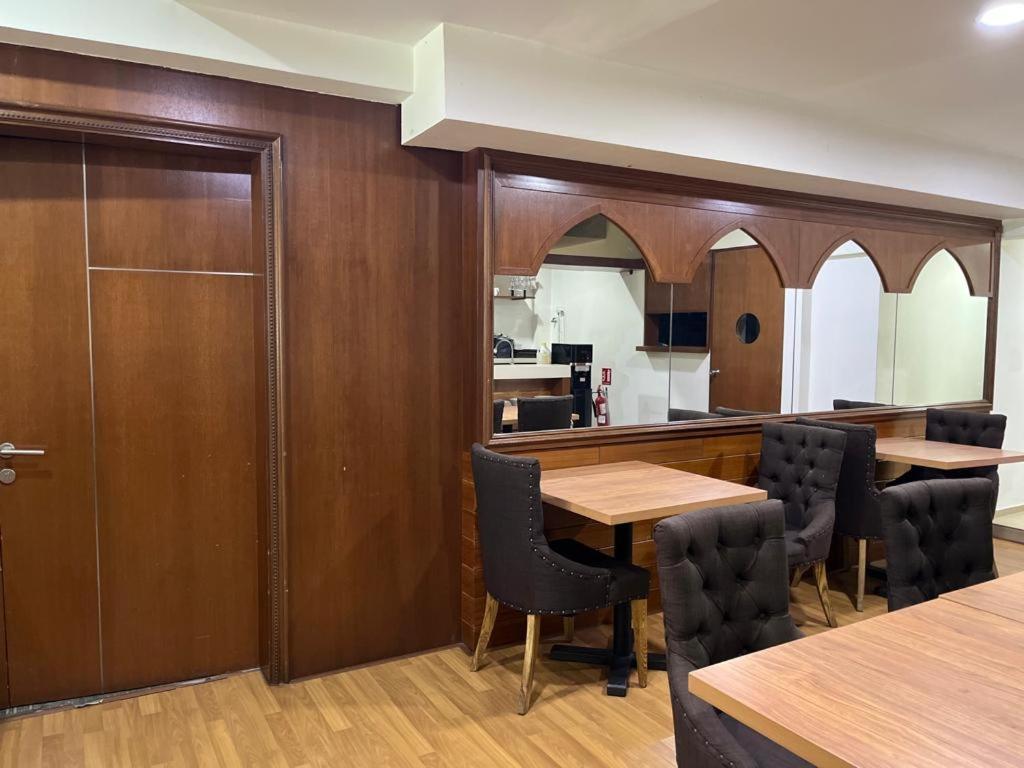 One Enigma Hotel Куала Лумпур Екстериор снимка